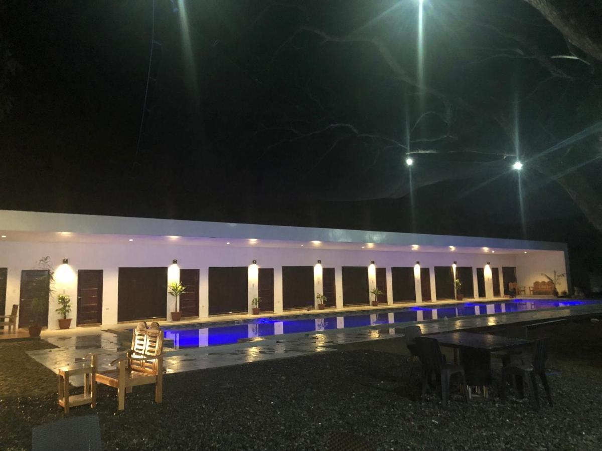 Alesseo Hostel Tiniguiban Экстерьер фото