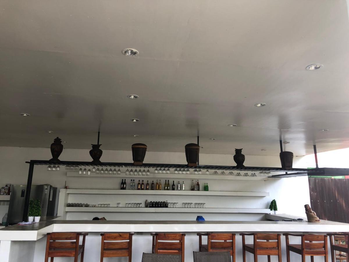 Alesseo Hostel Tiniguiban Экстерьер фото