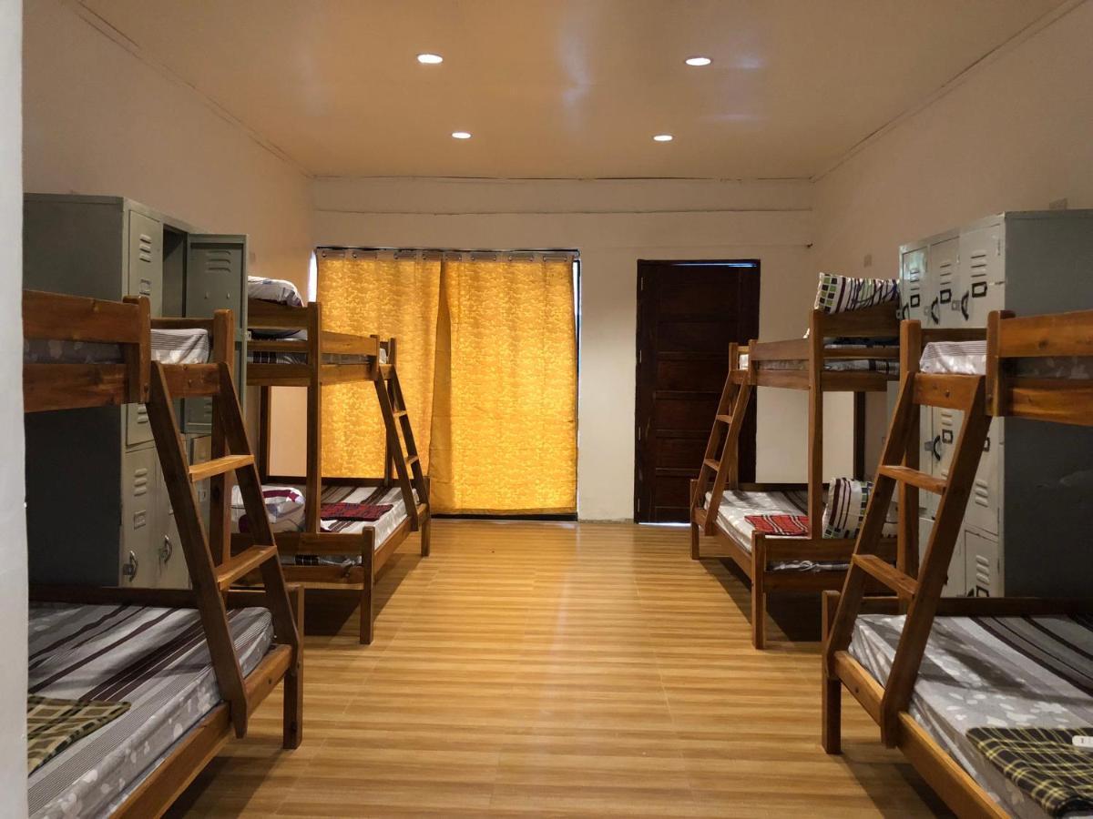 Alesseo Hostel Tiniguiban Экстерьер фото