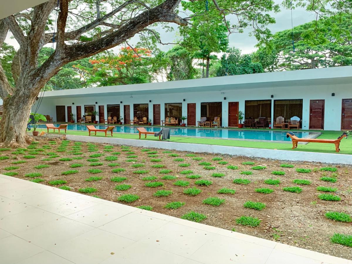 Alesseo Hostel Tiniguiban Экстерьер фото